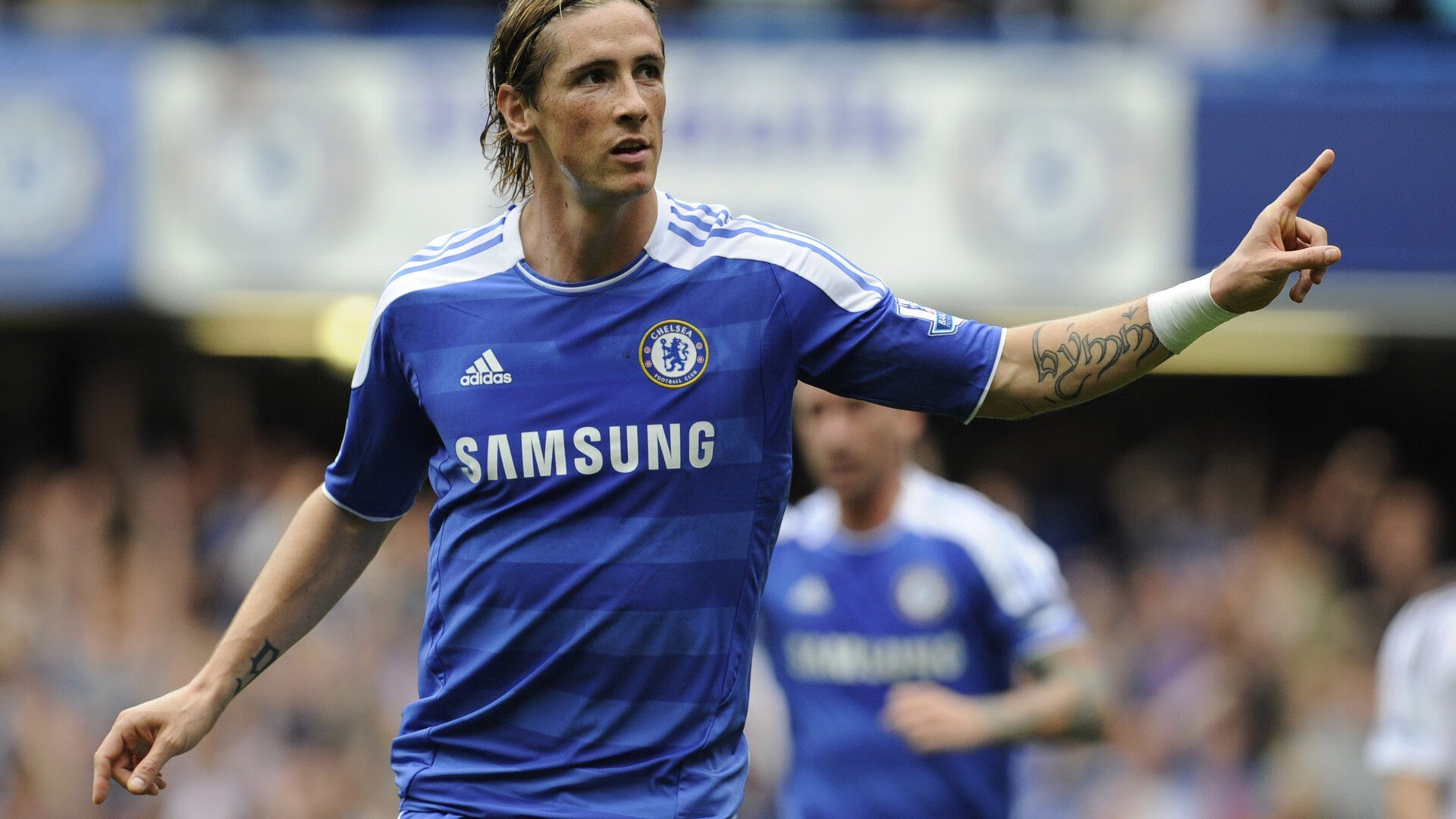 阿拉维斯再受重创,整体表现一踏糊涂,阿拉维斯主力阵容